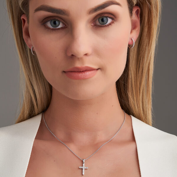 white gold diamond cross pendant