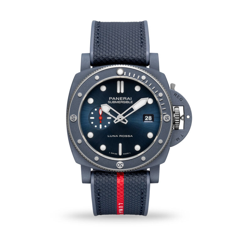 Panerai Submersible QuarantaQuattro Luna Rossa 44mm