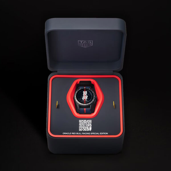 TAG Heuer Connected Calibre E4 X Oracle Red Bull Racing Edition SBR8A80.EB0365