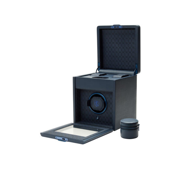 Wolf Earth Single Watch Winder in midnight blue, Apple leather exterior